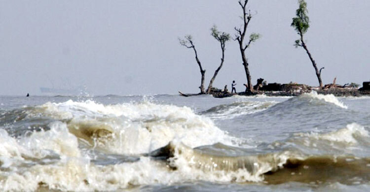 সাগরে লঘুচাপ, দেশজুড়ে বৃষ্টির আভাস