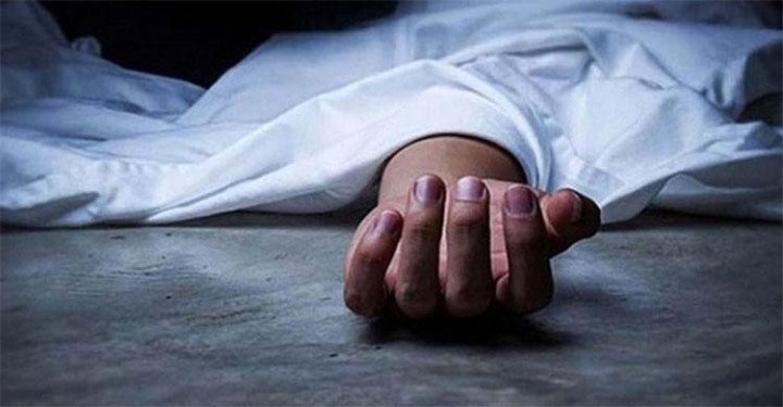 সিলেট দক্ষিণ সুরমায় গৃহবধূর আ ত্ম হ ত্যা