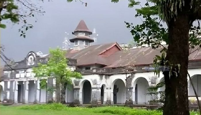 বিলুপ্তির পথে সিলেটের ঐতিহ্যবাহী আসাম প্যাটার্নের বাড়ি