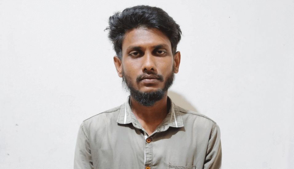 গোলাপগঞ্জে ছাত্রলীগ নেতাকে গ ণ পি টু নি দিয়ে পুলিশে সোপর্দ