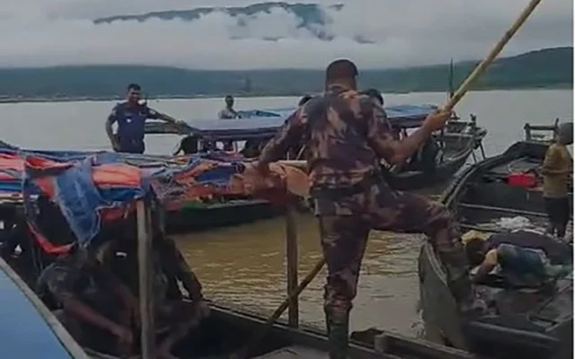 ভোলাগঞ্জে সাদা পাথর লুটেরাদের বিরুদ্ধে টাস্কফোর্সের অভিযান