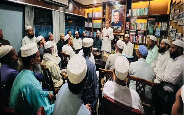 সিলেটে ইমাম-মুয়াজ্জিন কল্যান পরিষদের সাথে কয়েস লোদীর মতবিনিময়