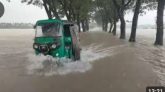 উজান থেকে নেমে আসা পাহাড়ি ঢলে সিলেটের নিম্নাঞ্চল প্লাবিত, বন্যার শঙ্কা